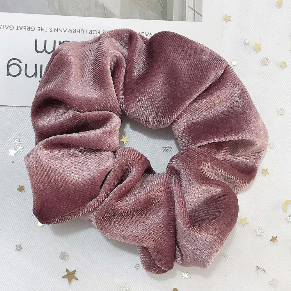 Velvet Flannel Scrunchie – Soft Fashion Hair Tie for Women’s Ponytail & Bun Styles | Phonax Services