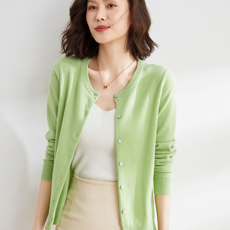 Stylish Knitwear Women’s Cardigan Coat – Soft and Cozy Design | Phonax Services