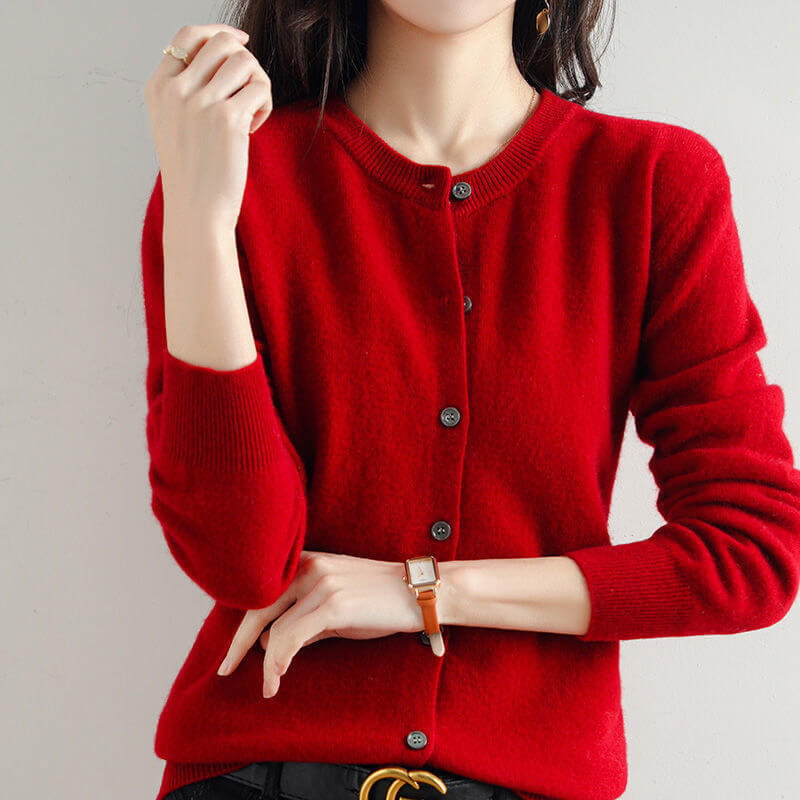 Stylish Knitwear Women’s Cardigan Coat – Soft and Cozy Design | Phonax Services