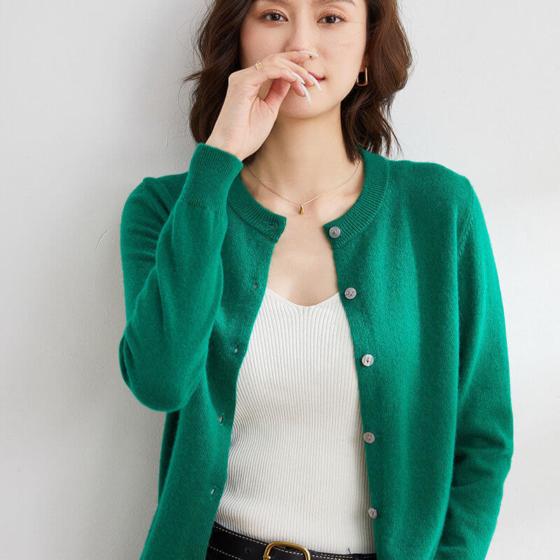 Stylish Knitwear Women’s Cardigan Coat – Soft and Cozy Design | Phonax Services