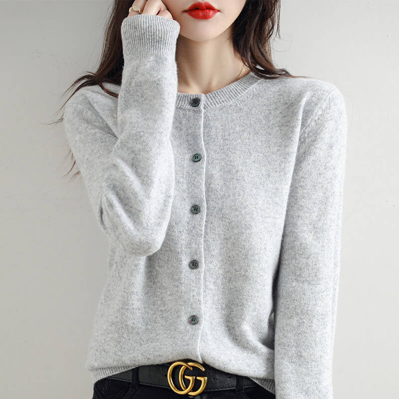 Stylish Knitwear Women’s Cardigan Coat – Soft and Cozy Design | Phonax Services