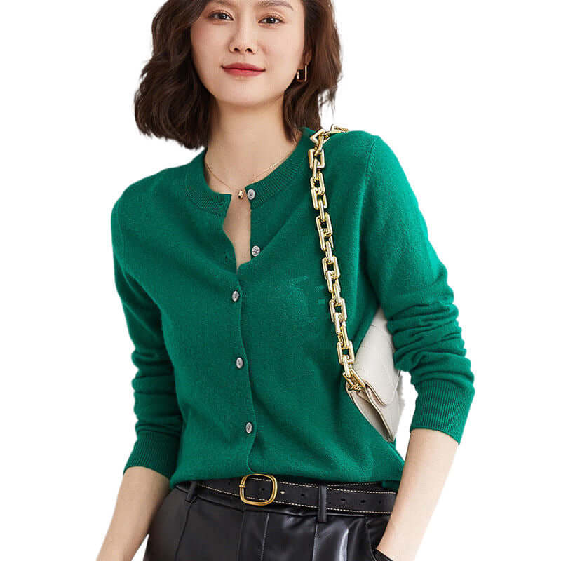 Stylish Knitwear Women’s Cardigan Coat – Soft and Cozy Design | Phonax Services