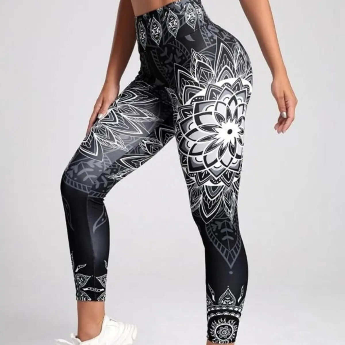 YogaFashion Slim Skinny Pants – Comfortable Stretch Fit | Phonax Services